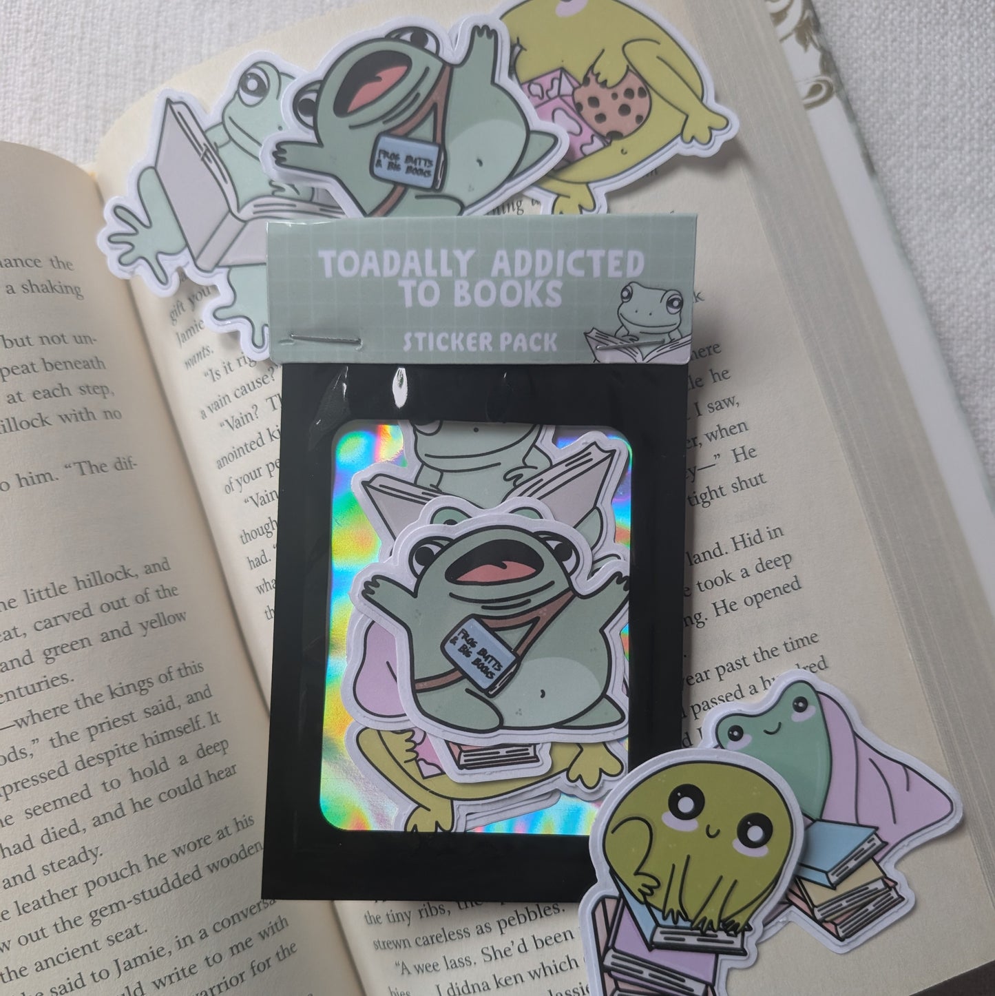 TOADALLY ADDICTED TO BOOKS - STICKER PACK