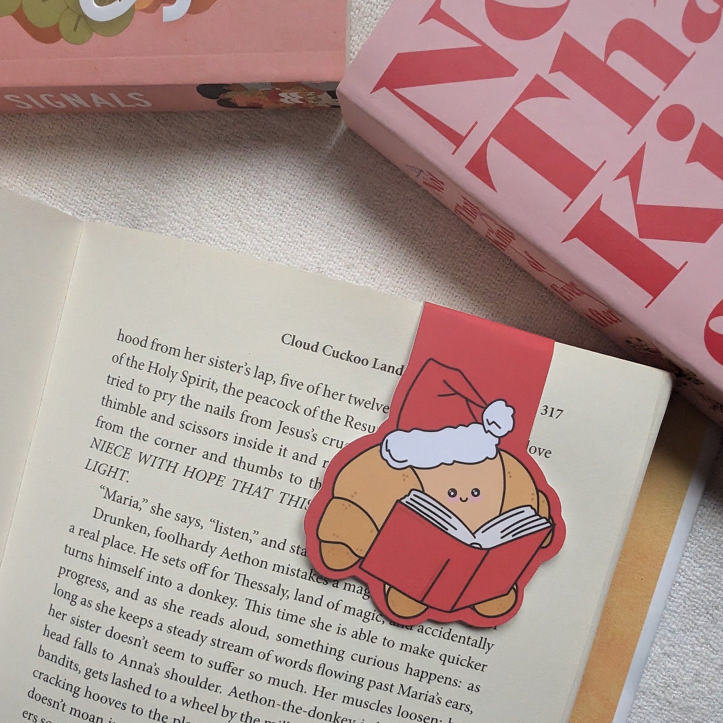 CHRISTMAS CROISSANT - BOOKMARK