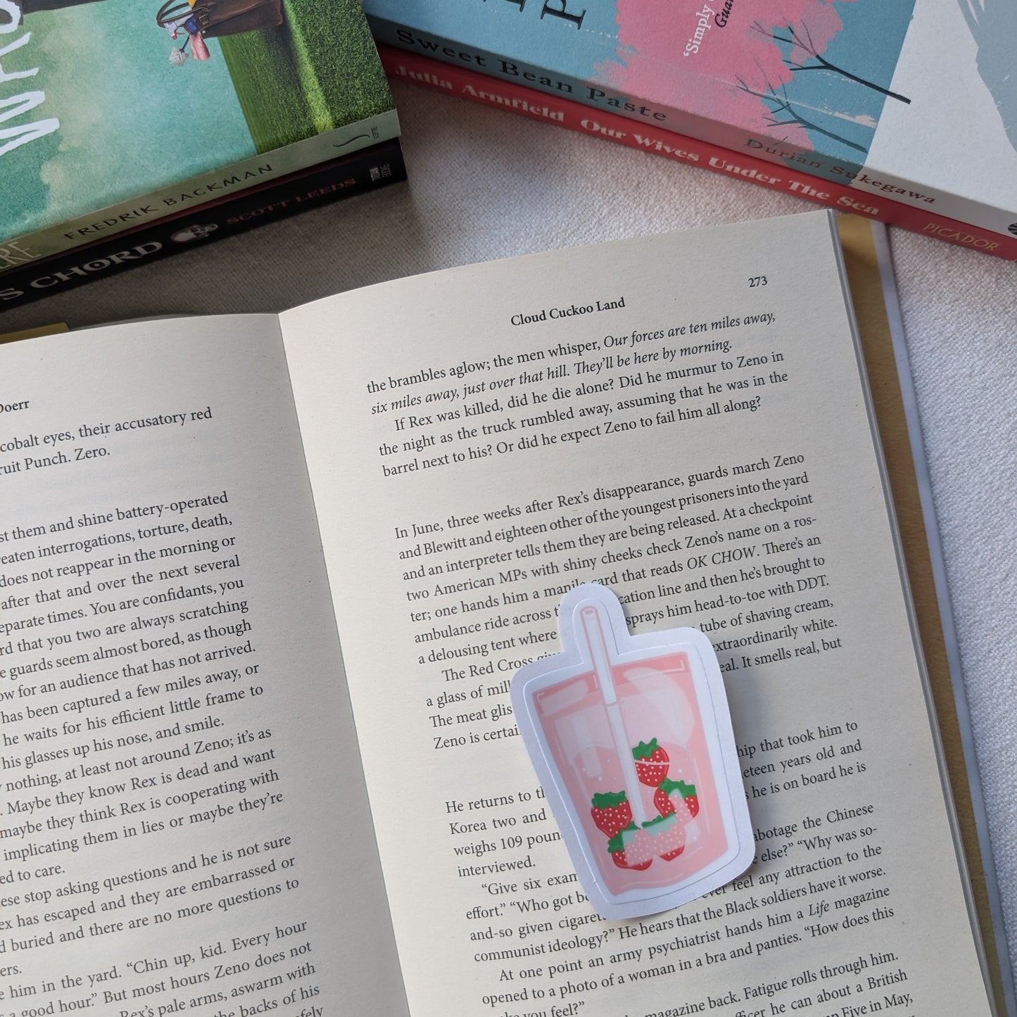 STRAWBERRY JUICE - STICKER