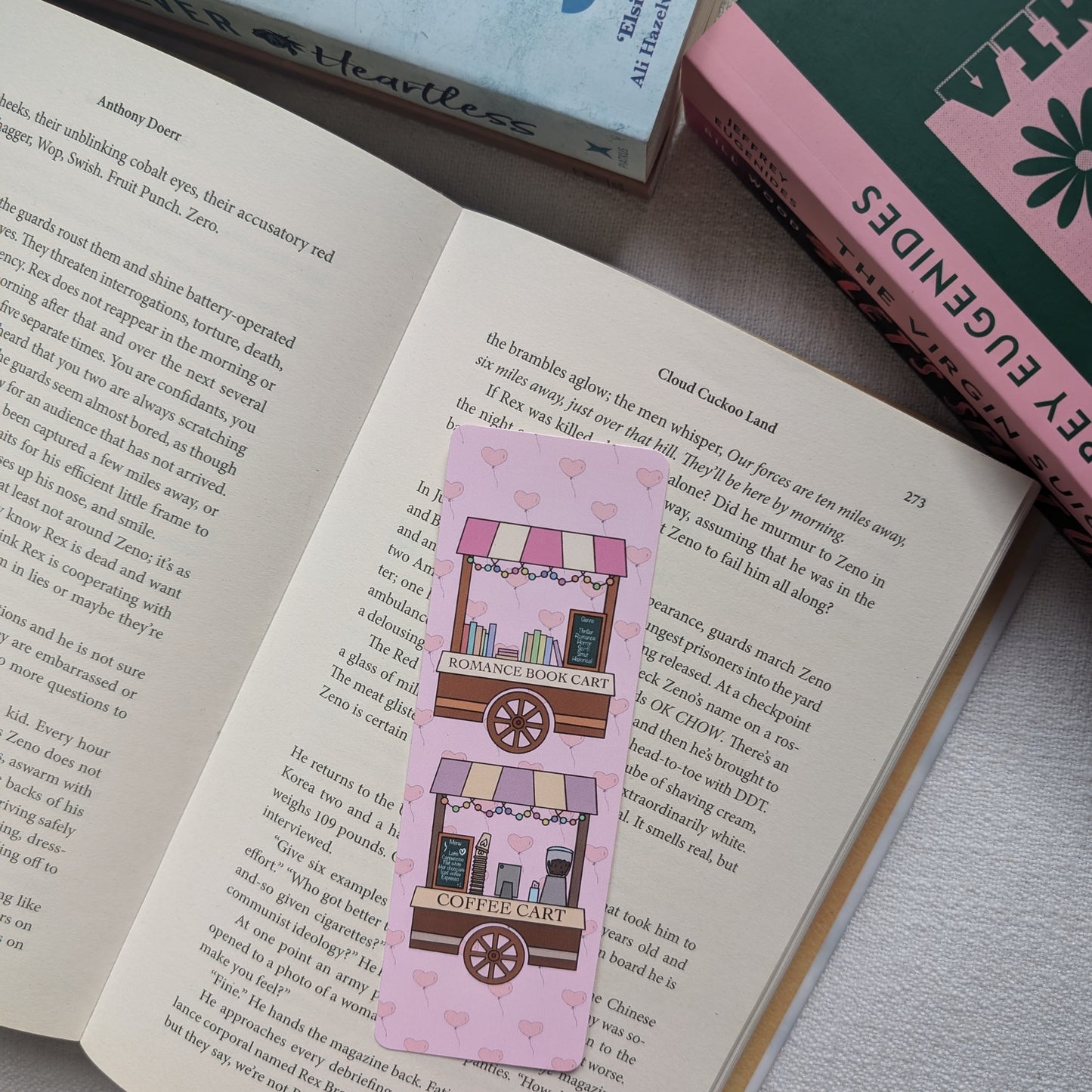 ROMANCE BOOK LOVERS CARTS - BOOKMARK