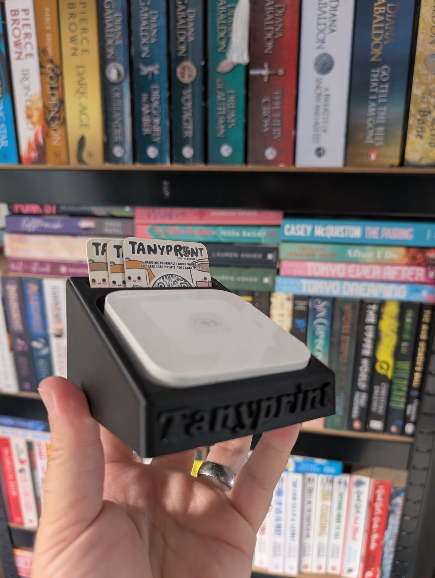 CUSTOM BUSINESS CARD HOLDER - 3D PRINTED