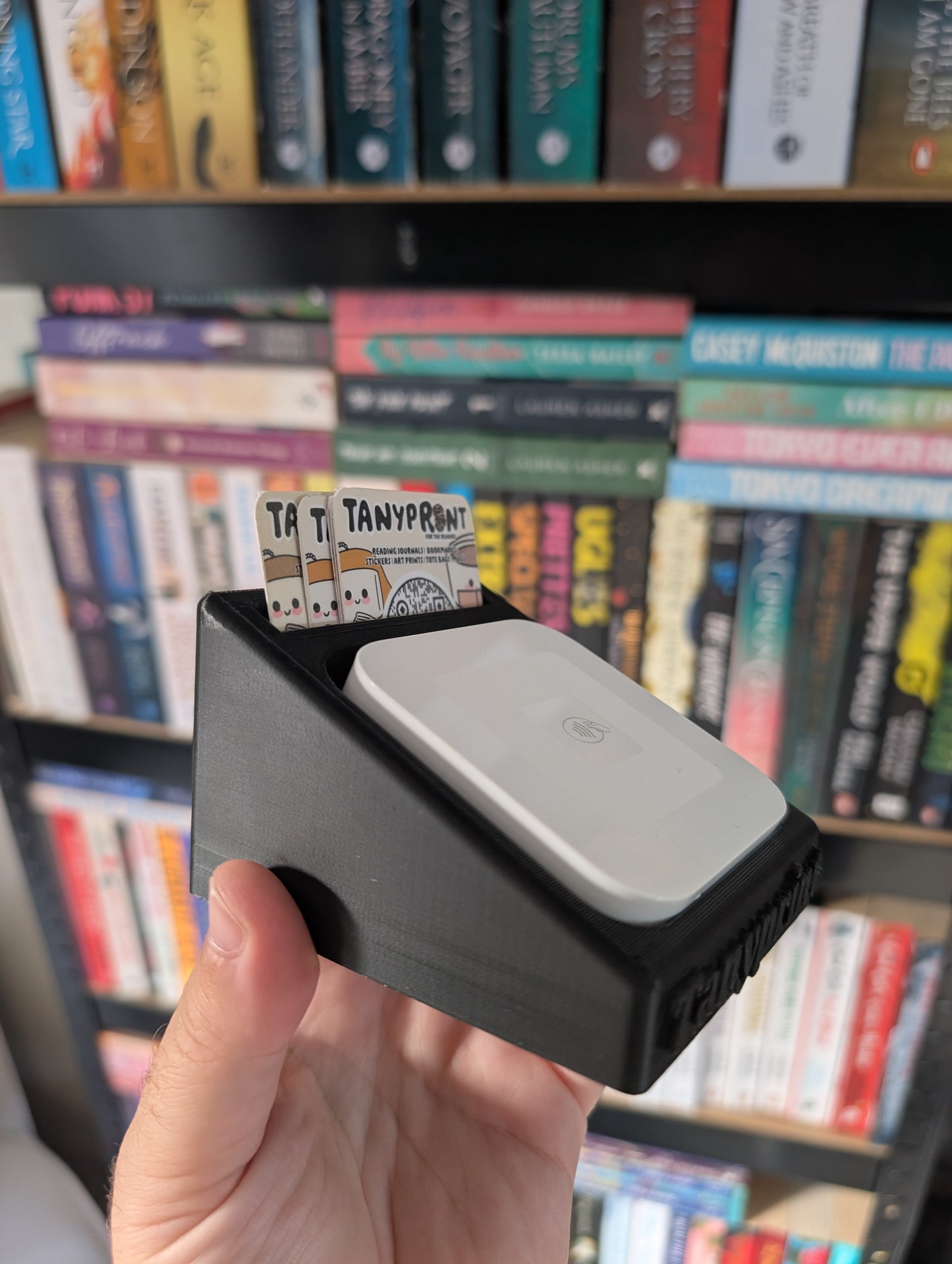 CUSTOM BUSINESS CARD HOLDER - 3D PRINTED