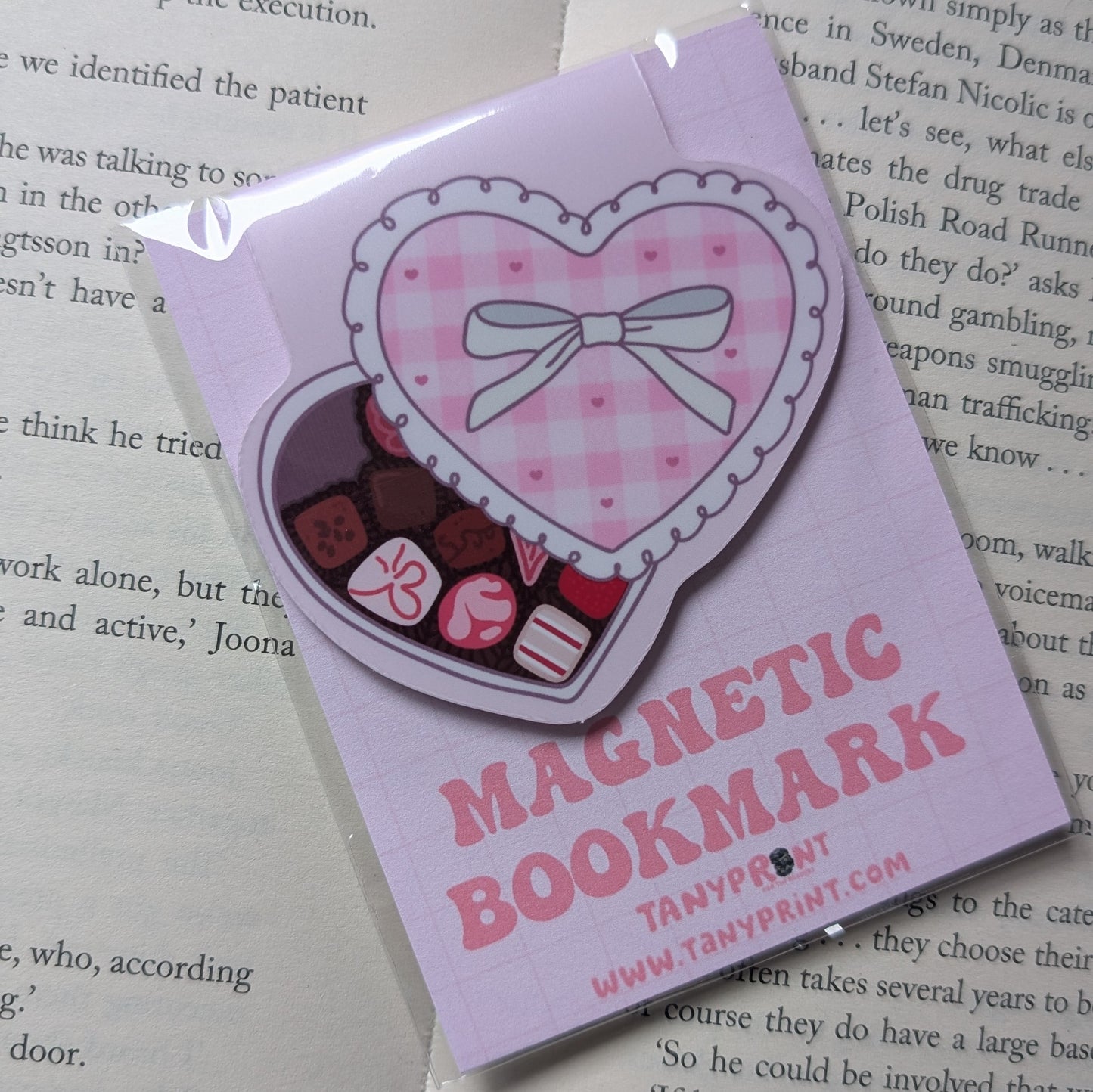 CUTE HEART - BOOKMARK