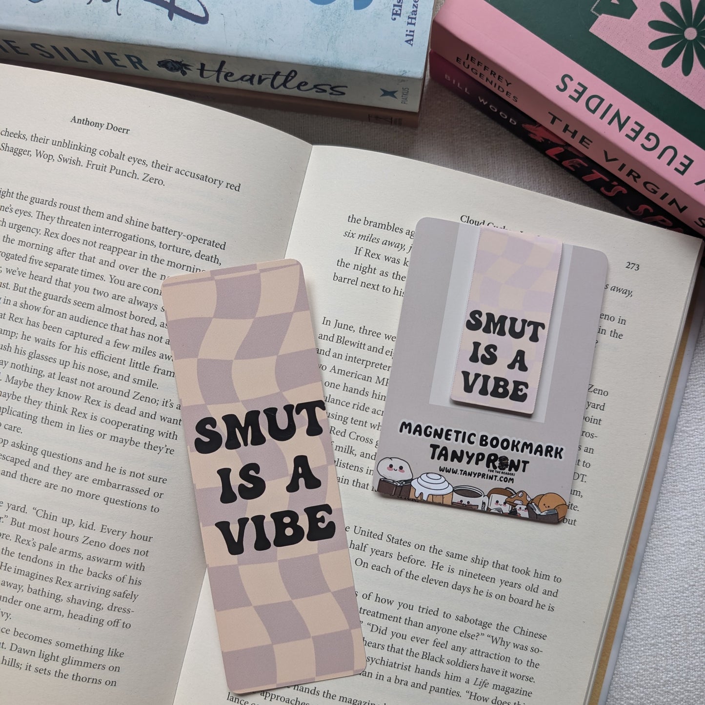 SMUT IS A VIBE - BOOKMARK
