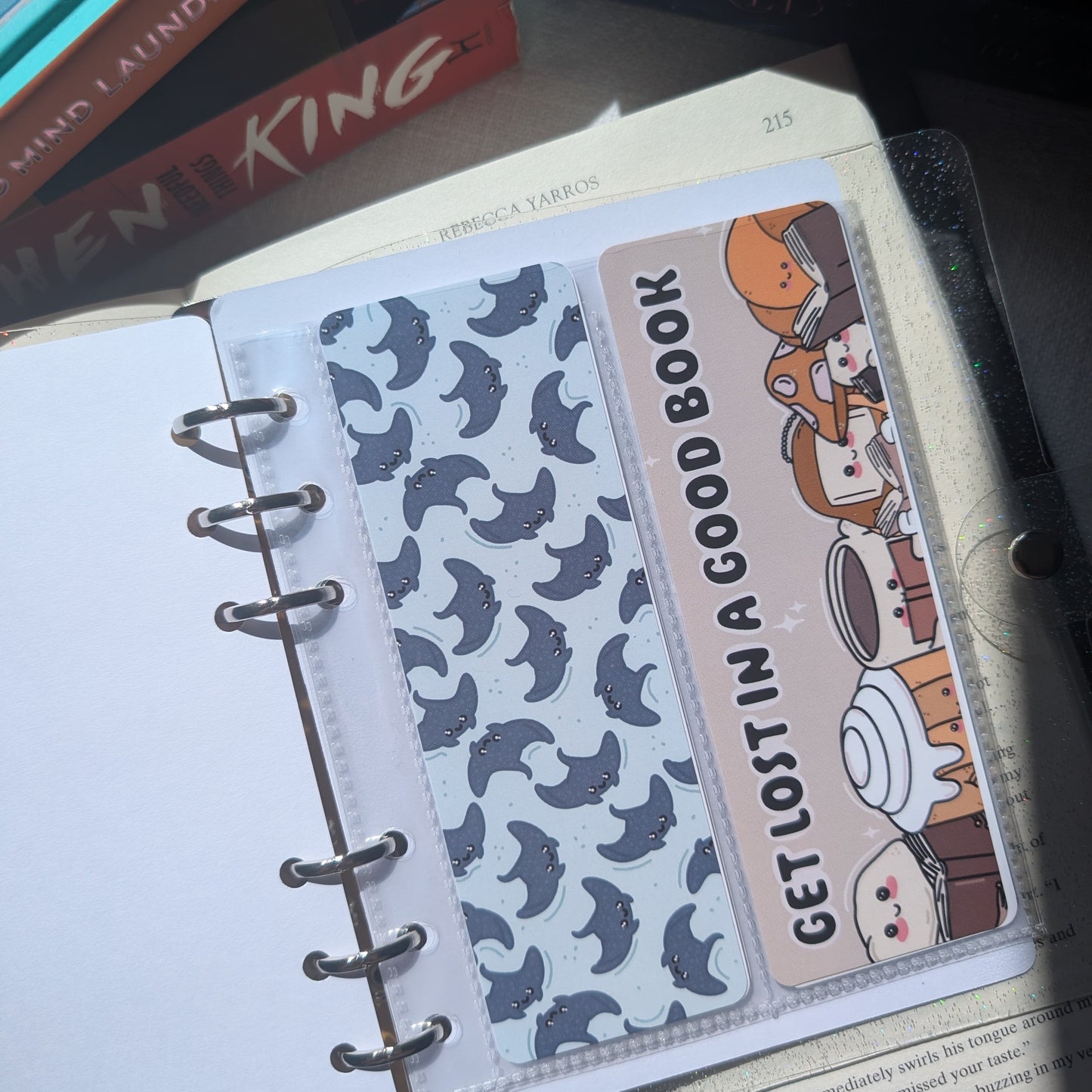 SUCKER FOR BAD BOYS - BOOKMARK BINDER (+ 4 BOOKMARKS)