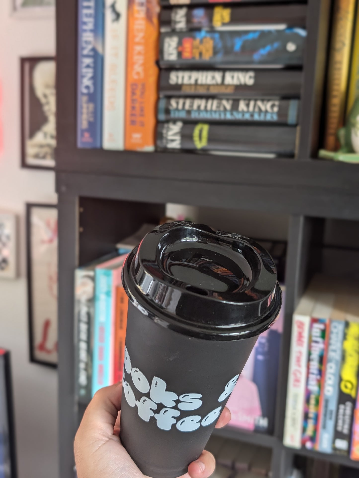 BOOKS & COFFEE - HOT CUP