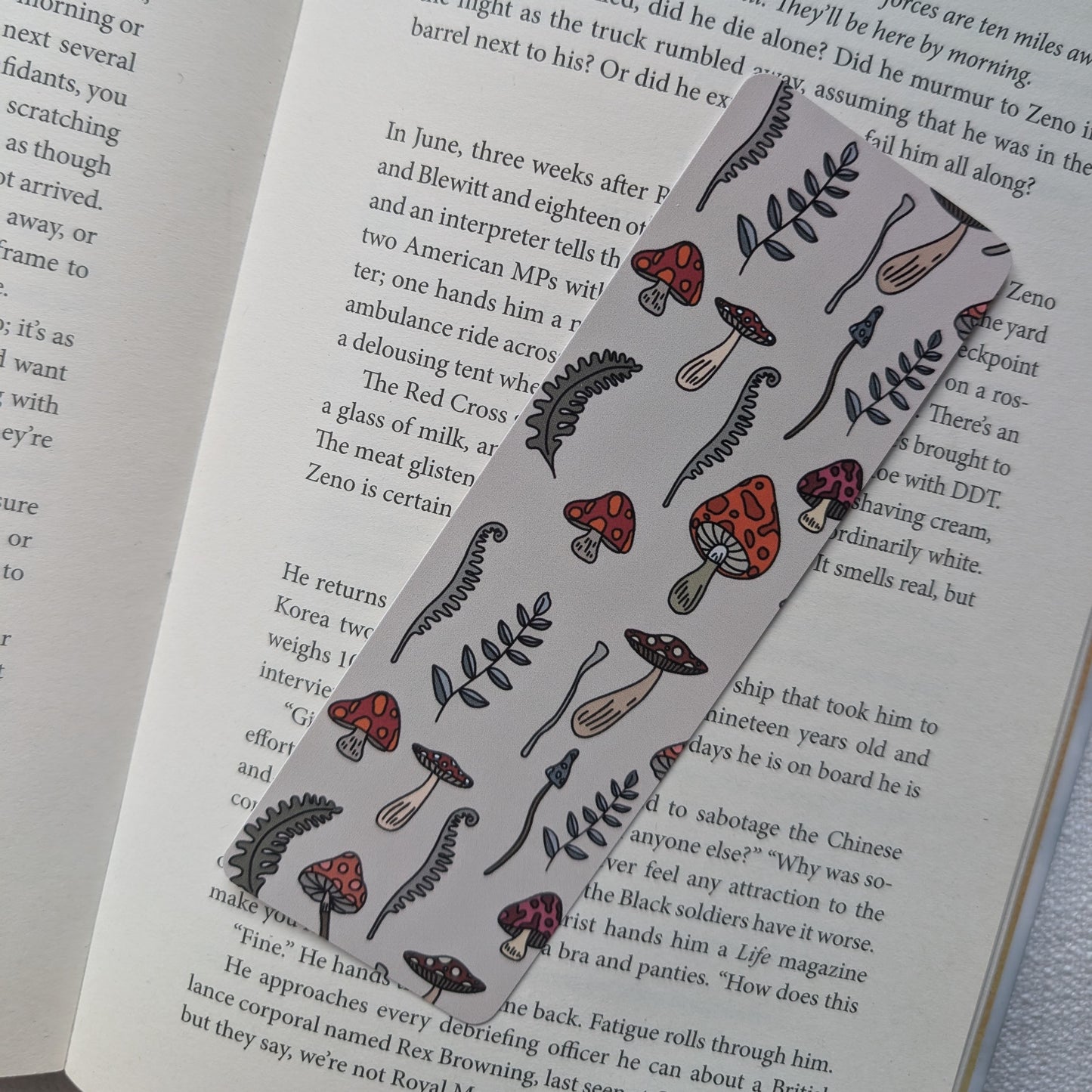 MUSHROOMS - BOOKMARK