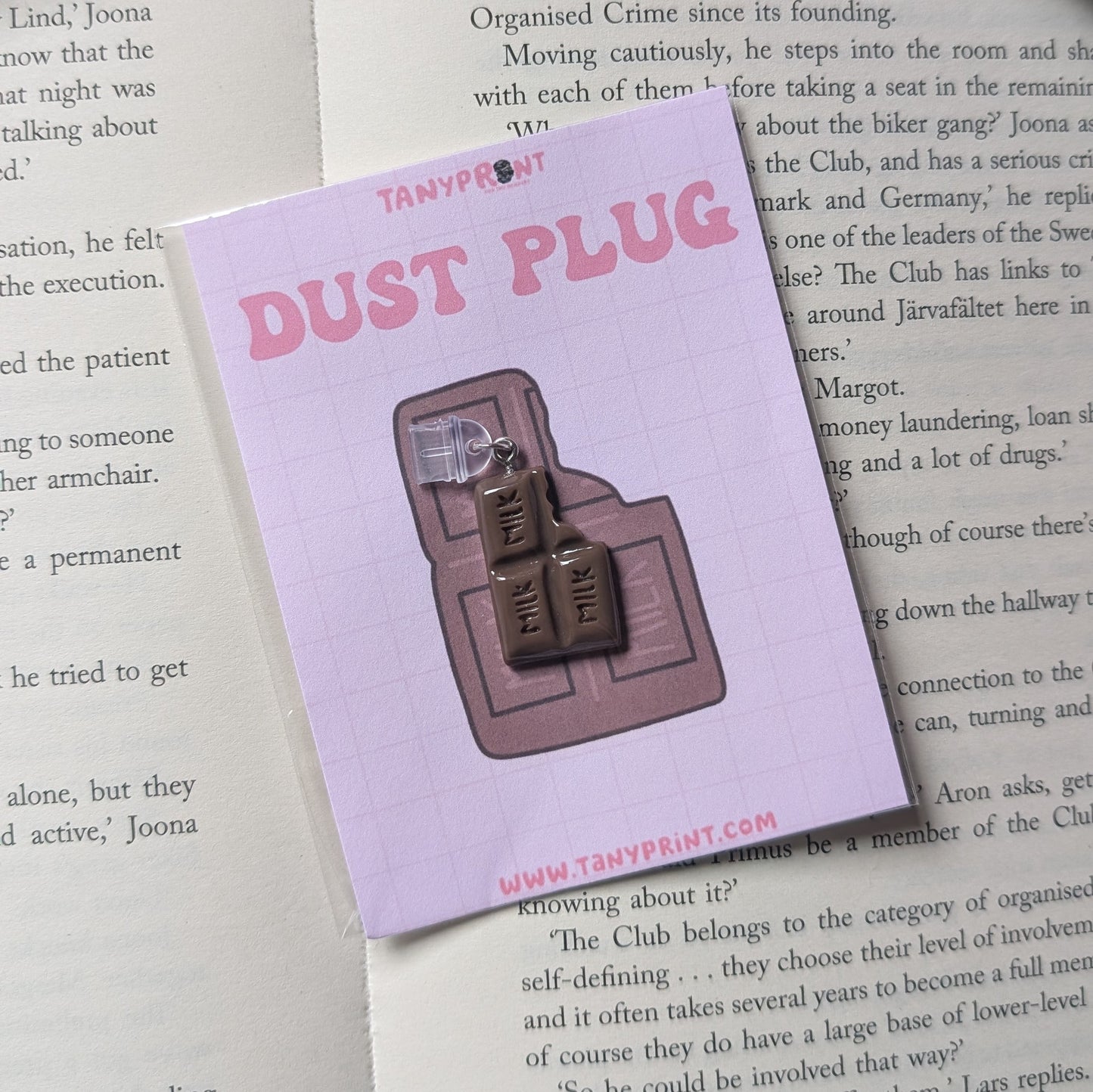 CHOCOLATE BAR - DUST PLUG/ KEYCHAIN