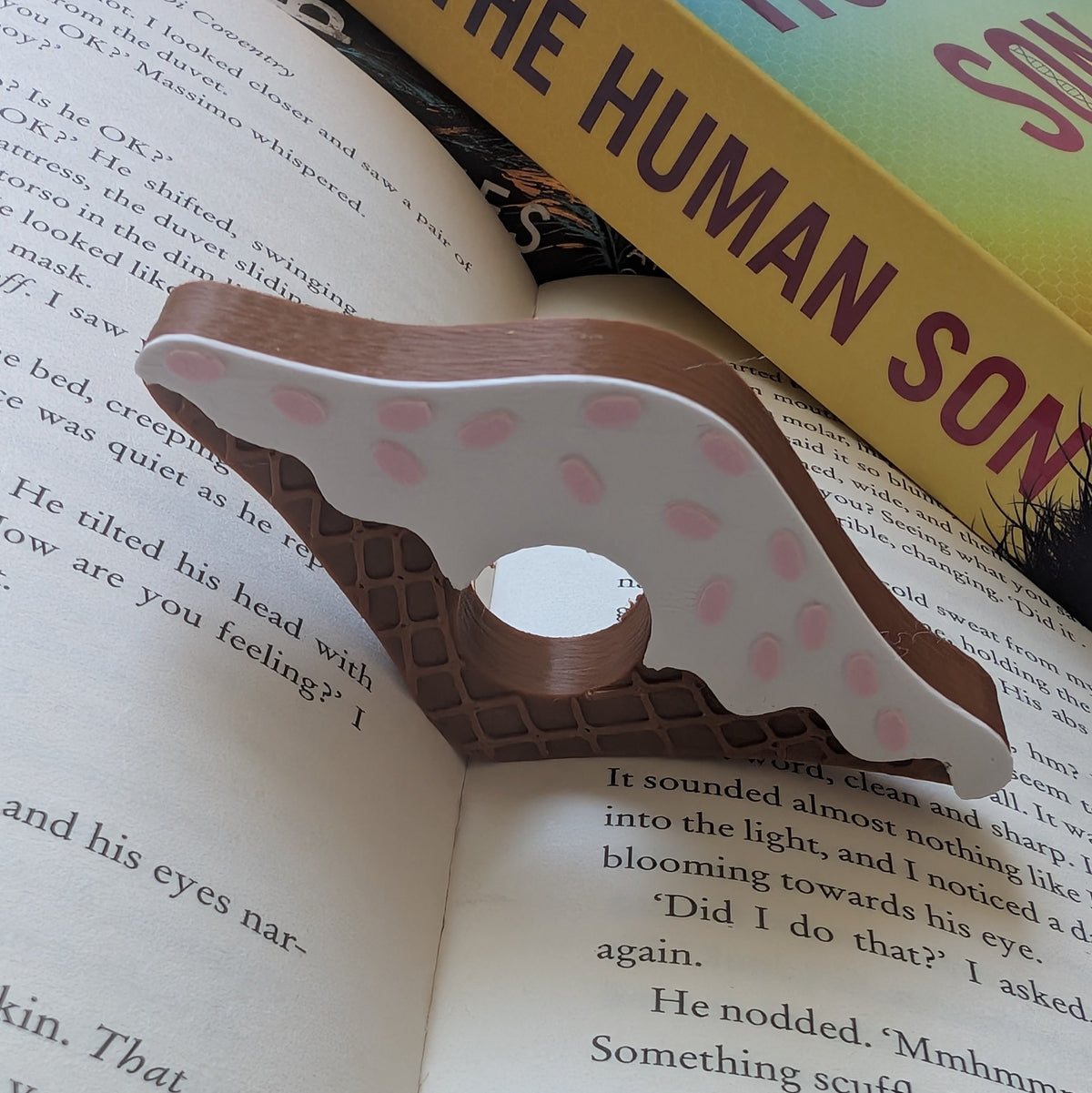 ICE CREAM - 3D PRINTED PAGE HOLDER