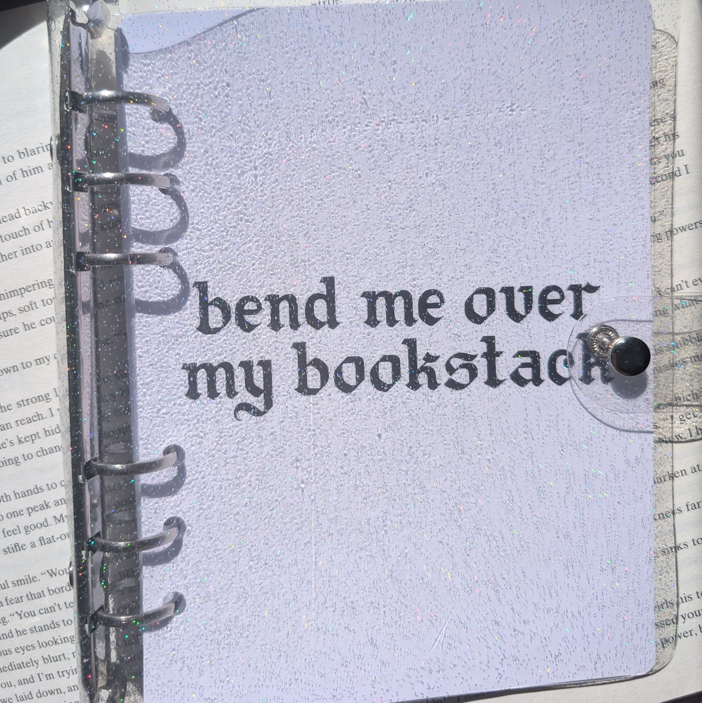 BEND ME OVER - BOOKMARK BINDER (+ 4 BOOKMARKS)