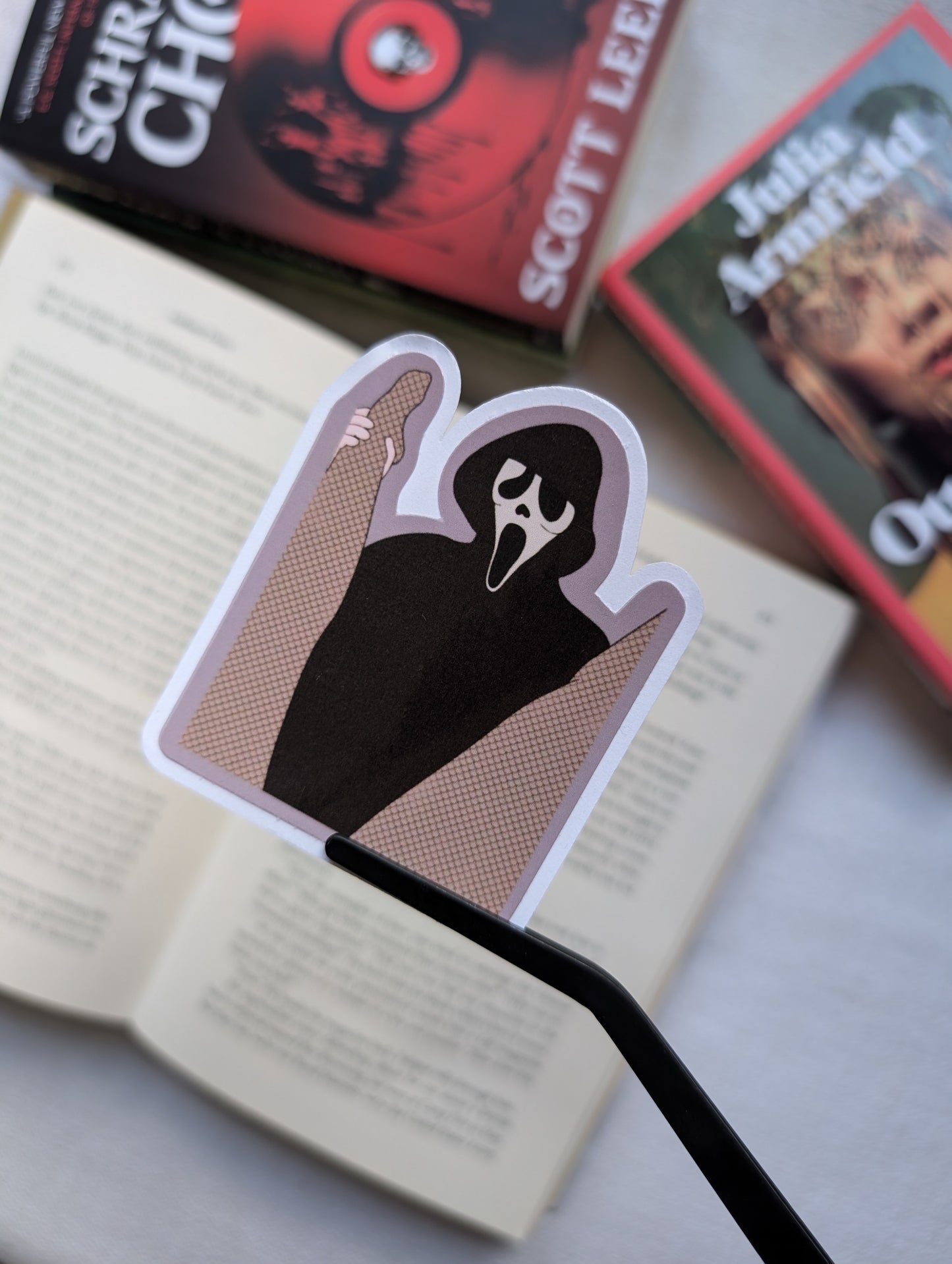 SCREAM-ING - STICKER