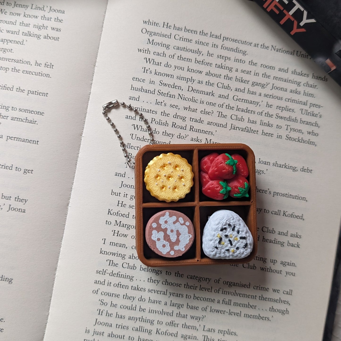 LUNCH BOX CLICKER - KEYCHAIN