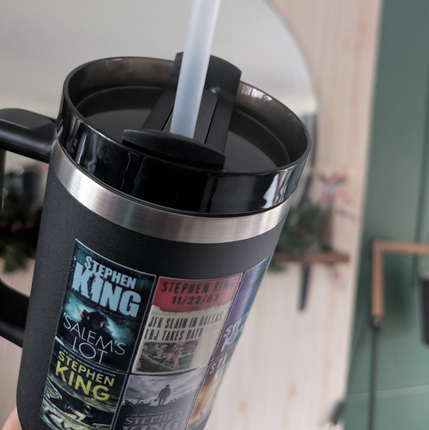 KING BOOKS - 40oz TUMBLER