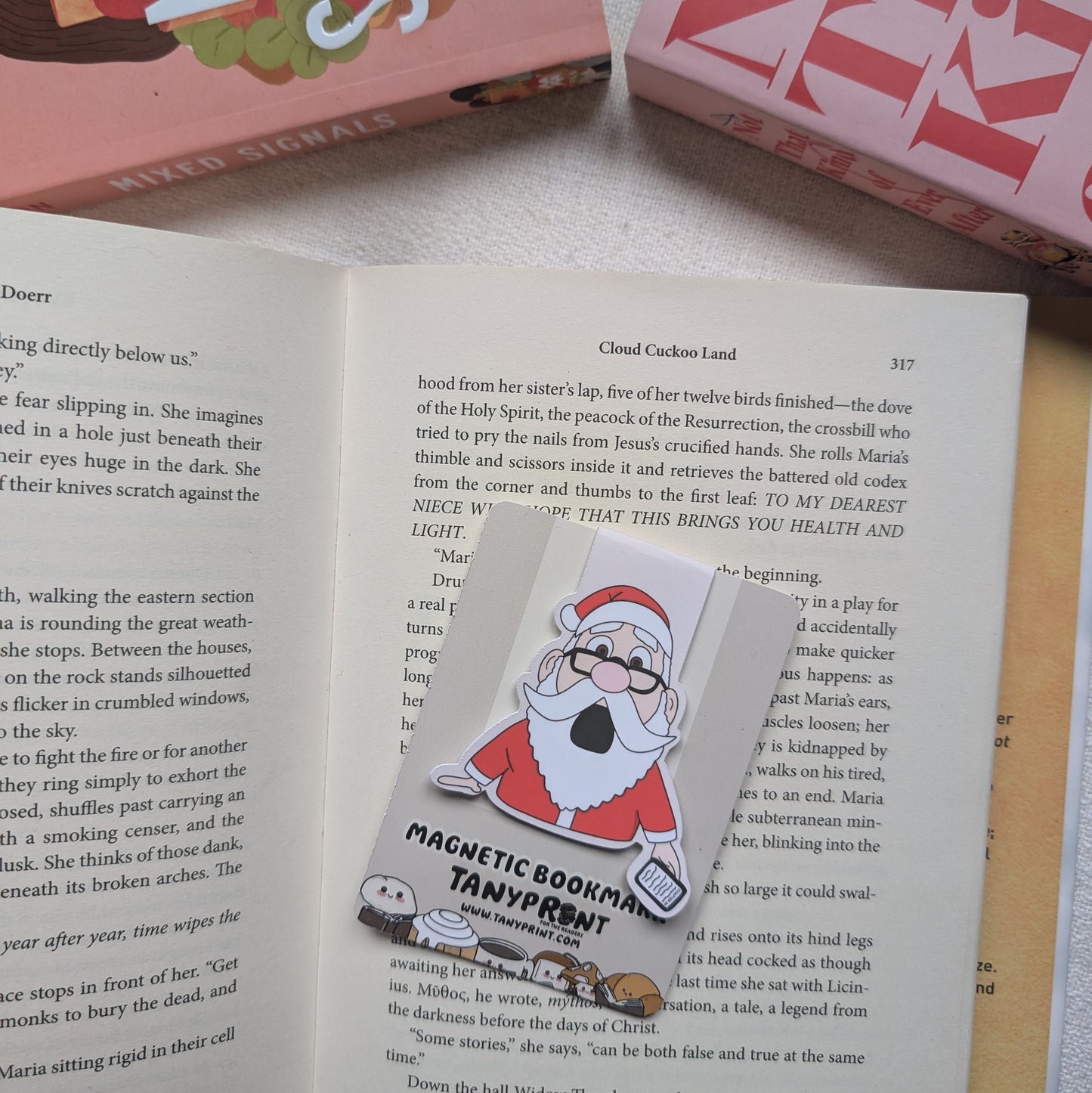 SANTAS KINDLE - BOOKMARK