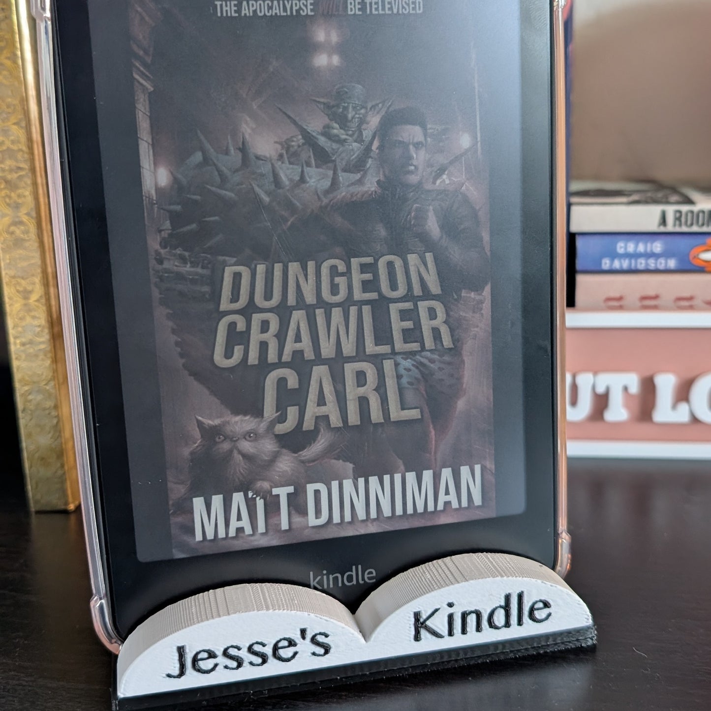 CUSTOM BOOK - KINDLE HOLDER