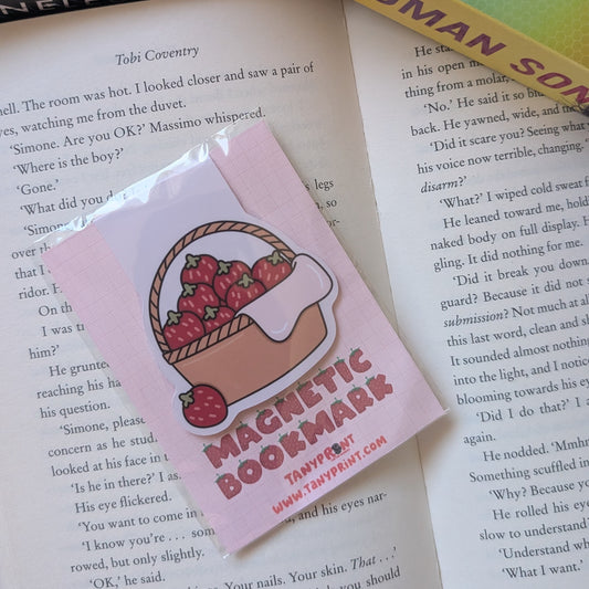 STRAWBERRY BASKET - BOOKMARK