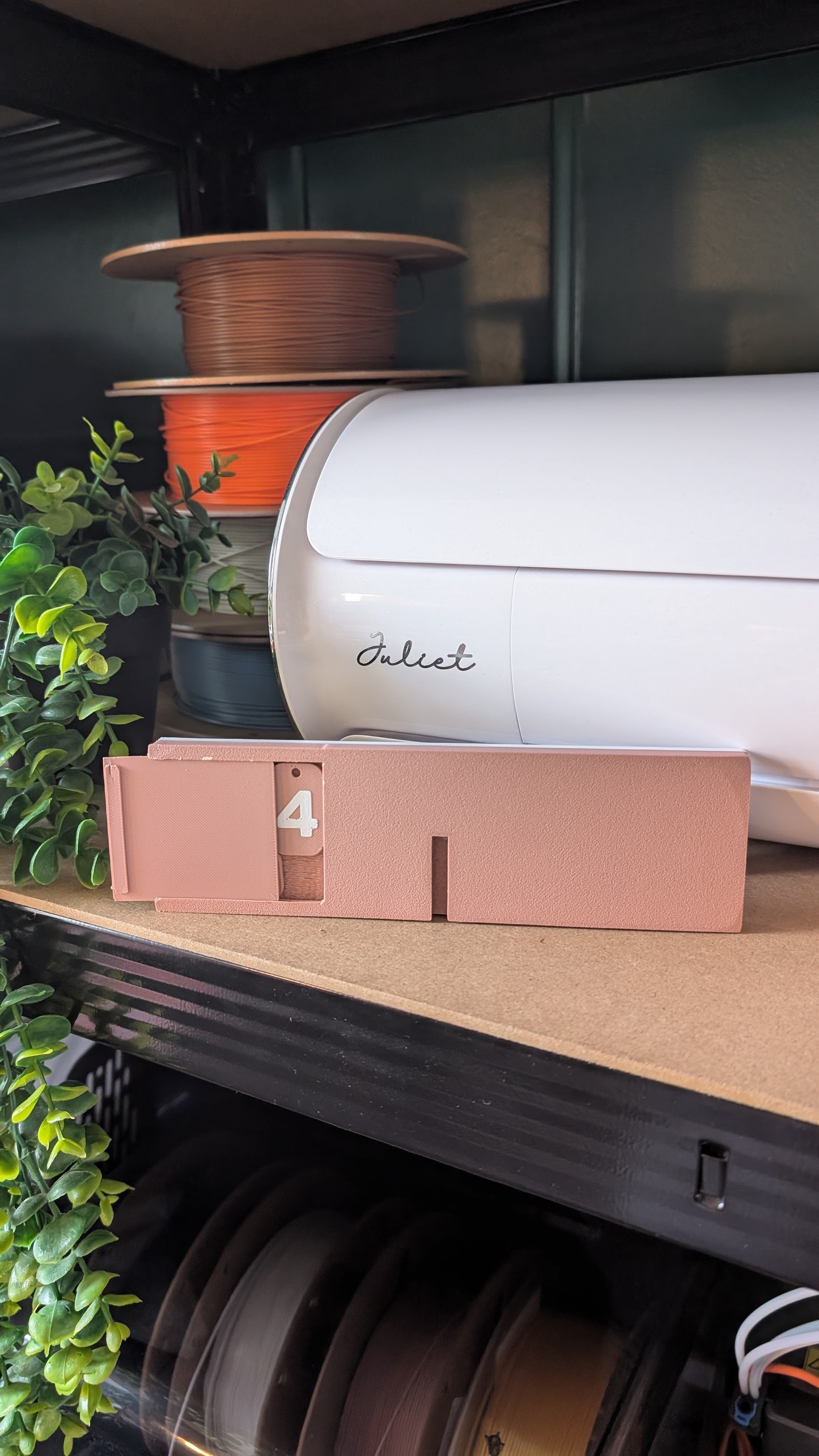 BOOK TRACKER - 3D PRINTED