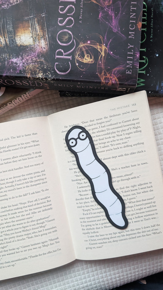 BOOKWORM - 3D PRINTED BOOKMARK