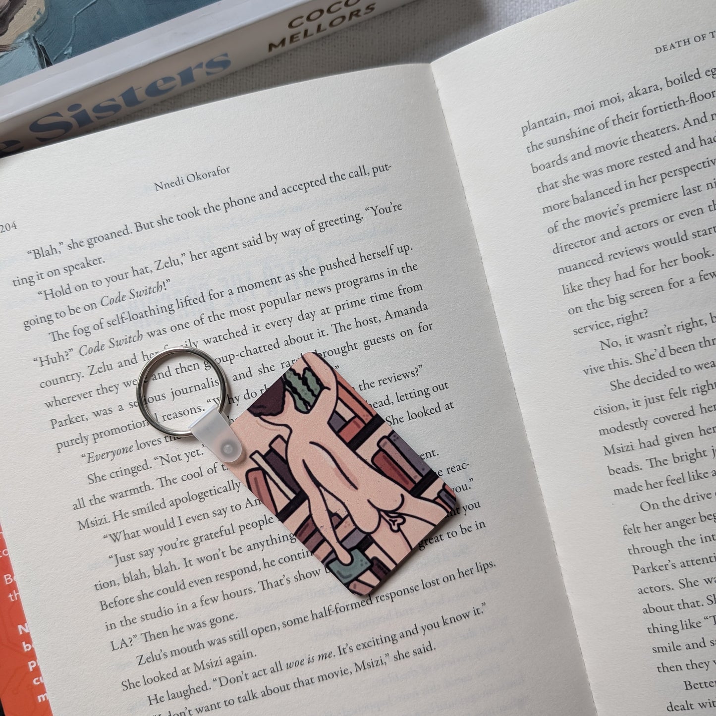 NAKED GUY - KEYCHAIN