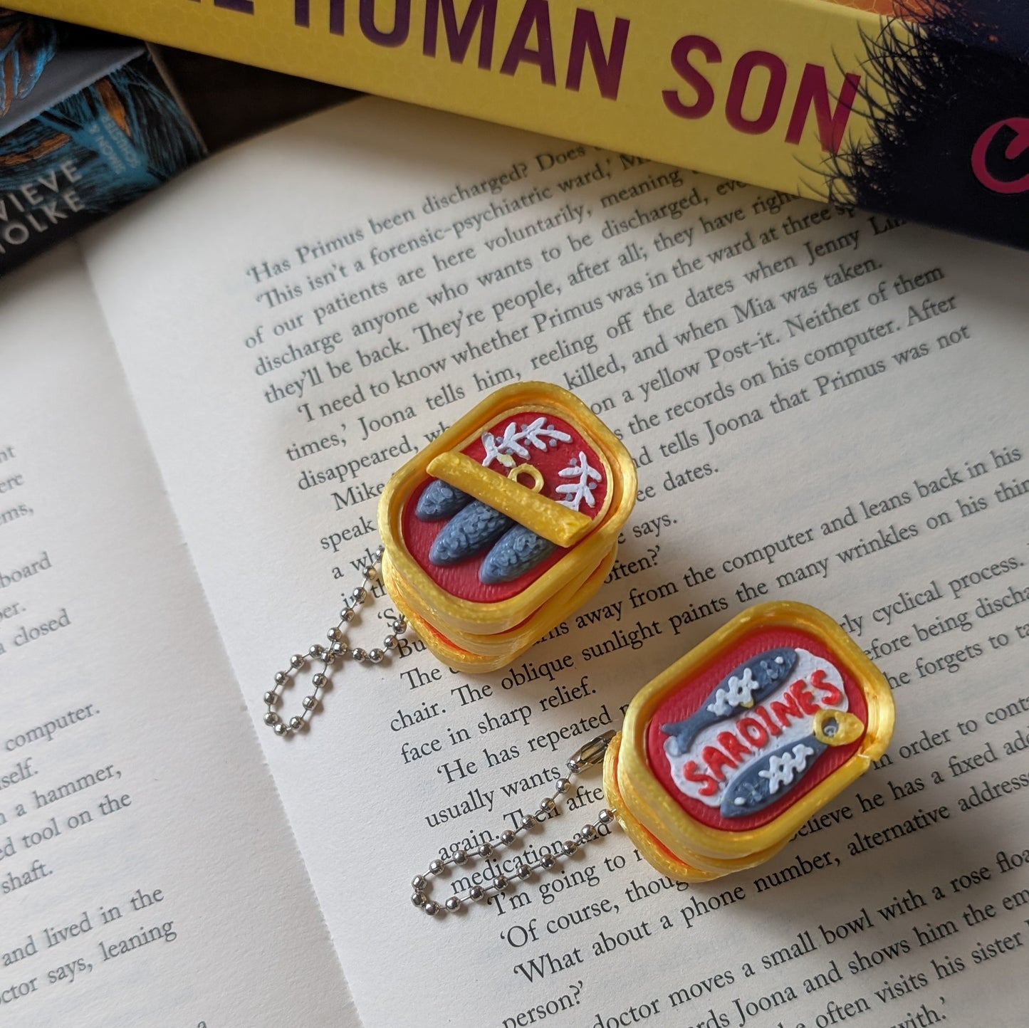 SARDINES - CLICKER KEYCHAIN