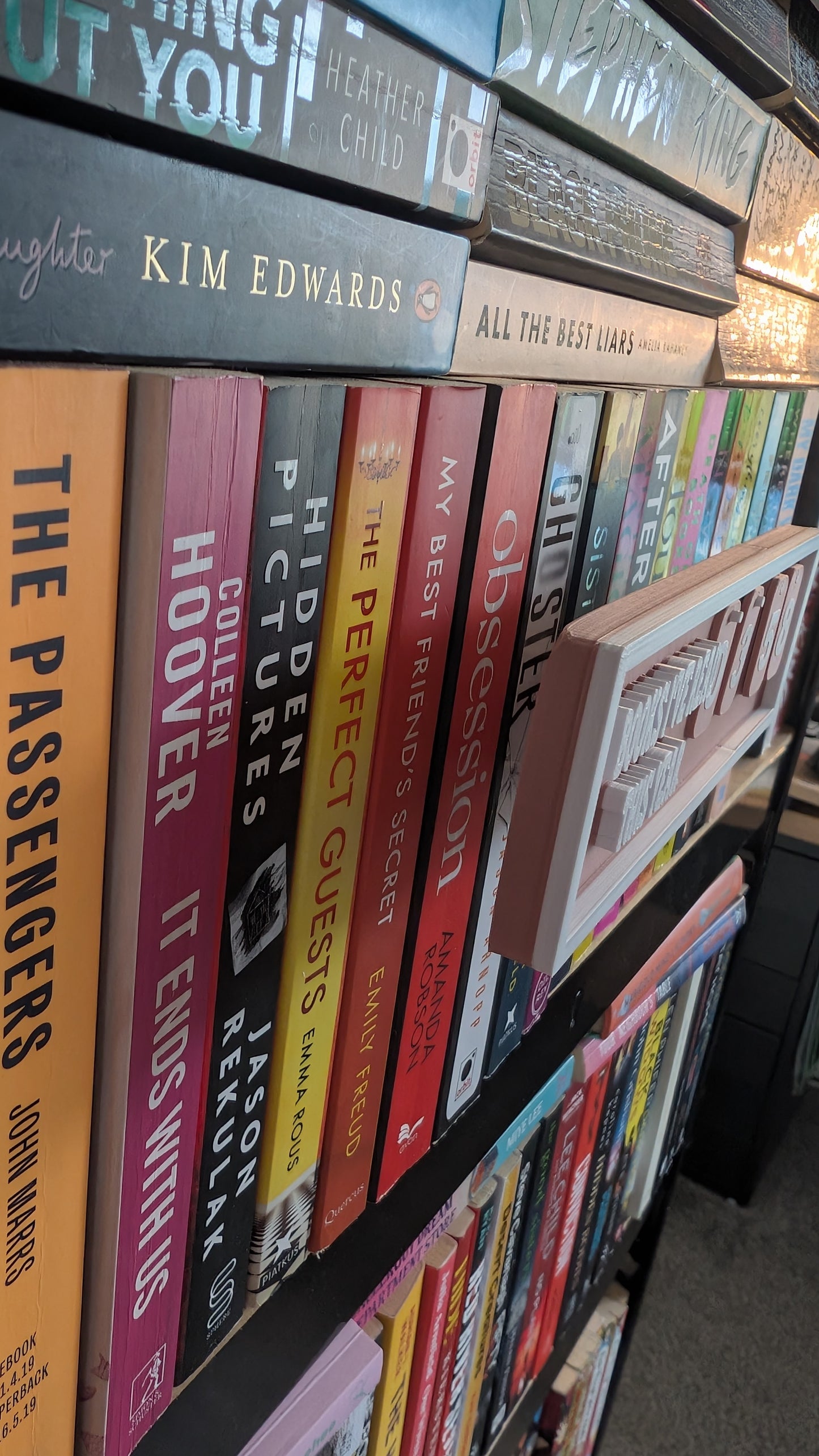 BOOK TRACKER - 3D PRINTED