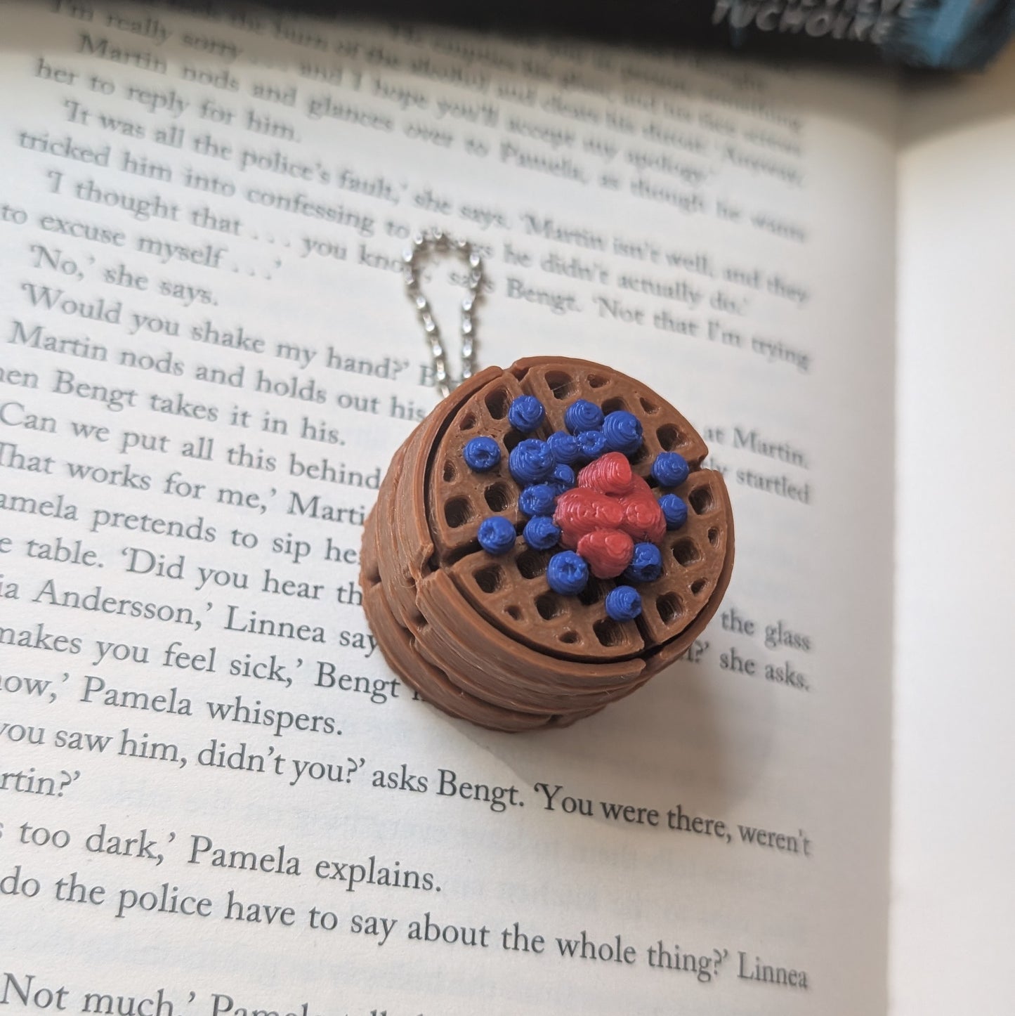 WAFFLE STACK - CLICKER KEYCHAIN