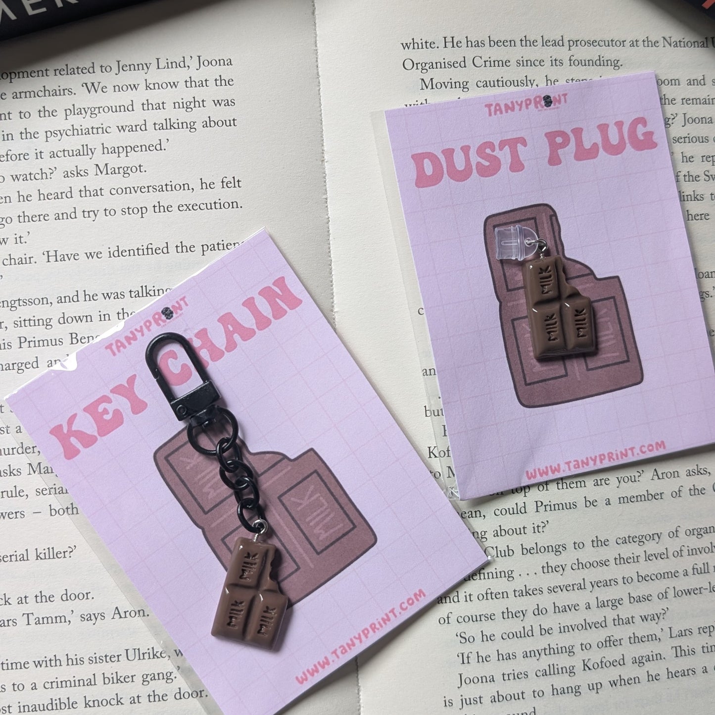CHOCOLATE BAR - DUST PLUG/ KEYCHAIN