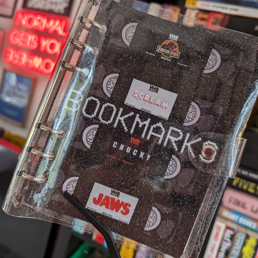 VHS - BOOKMARK BINDER (+ 4 BOOKMARKS)