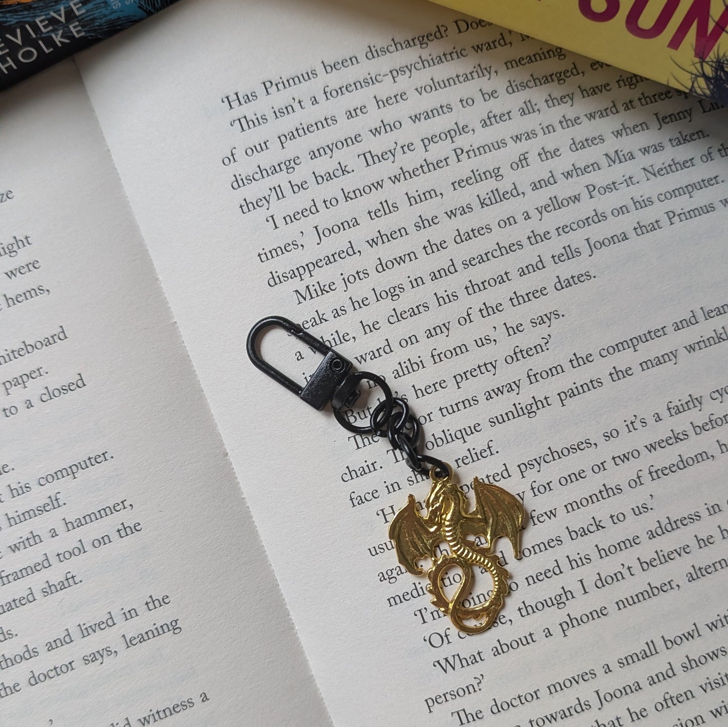 DRAGON - DUST PLUG/ KEYCHAIN