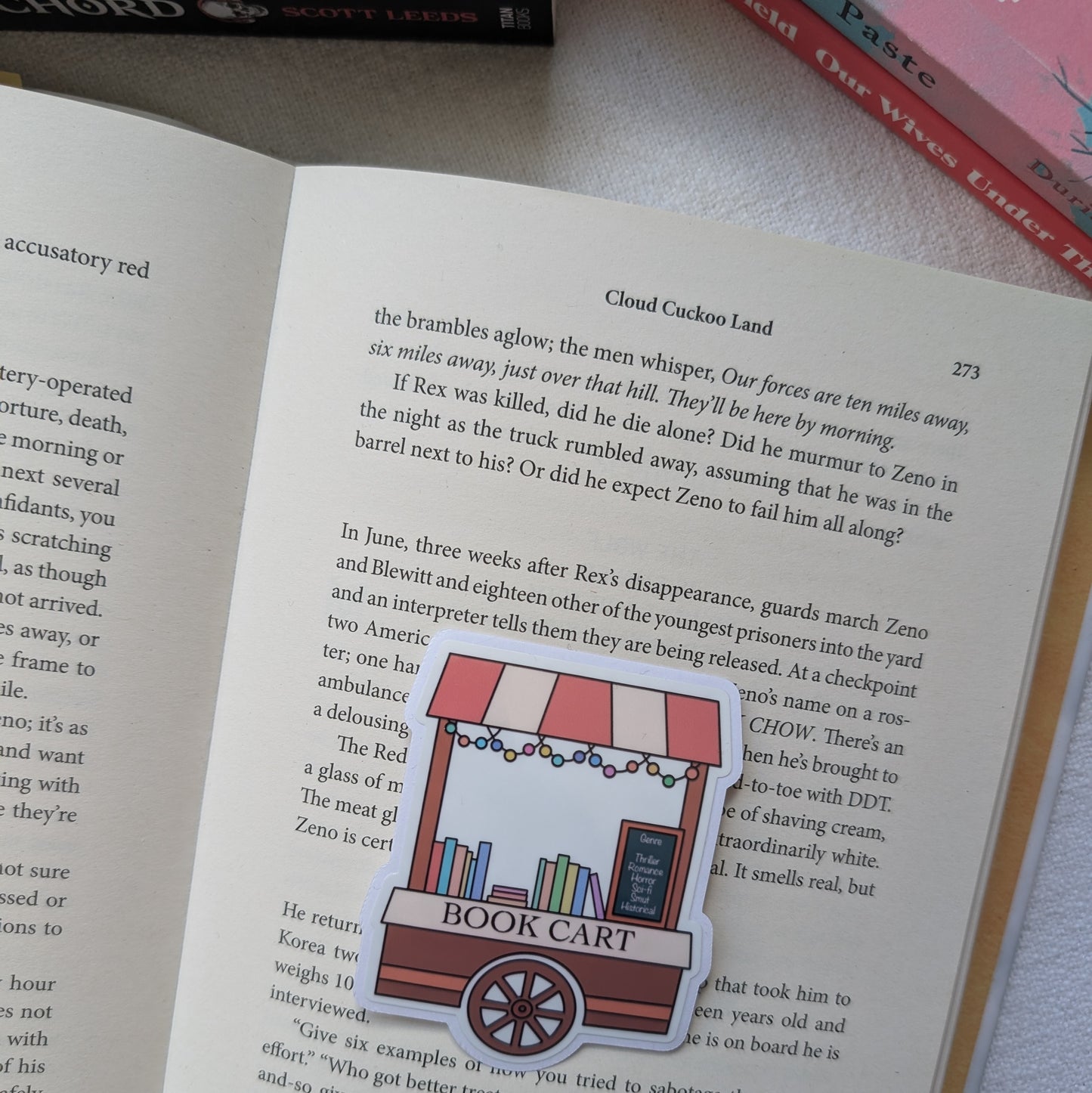 BOOK LOVERS CART - STICKER