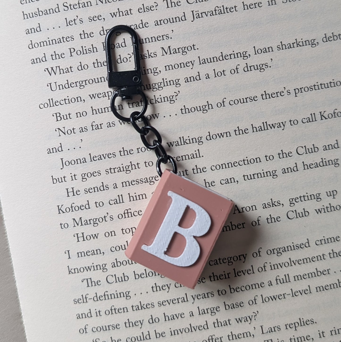 CUSTOM BOOK - KEYCHAIN