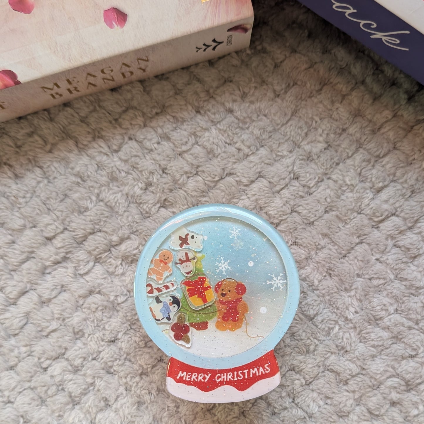 SNOW GLOBE - POP GRIP