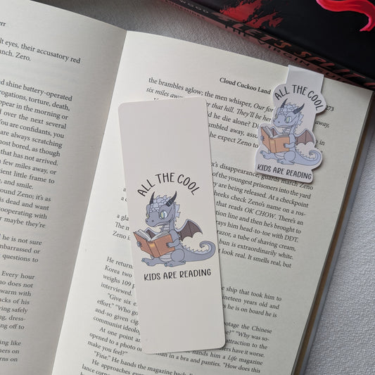 ALL THE COOL KIDS ARE READING - BOOKMARK