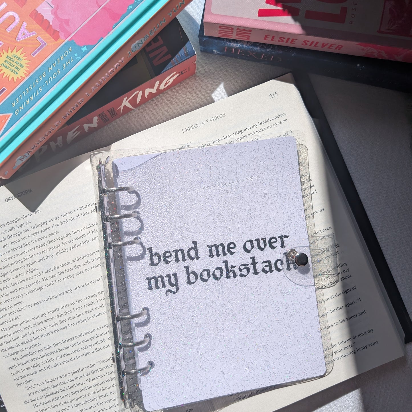 BEND ME OVER - BOOKMARK BINDER (+ 4 BOOKMARKS)