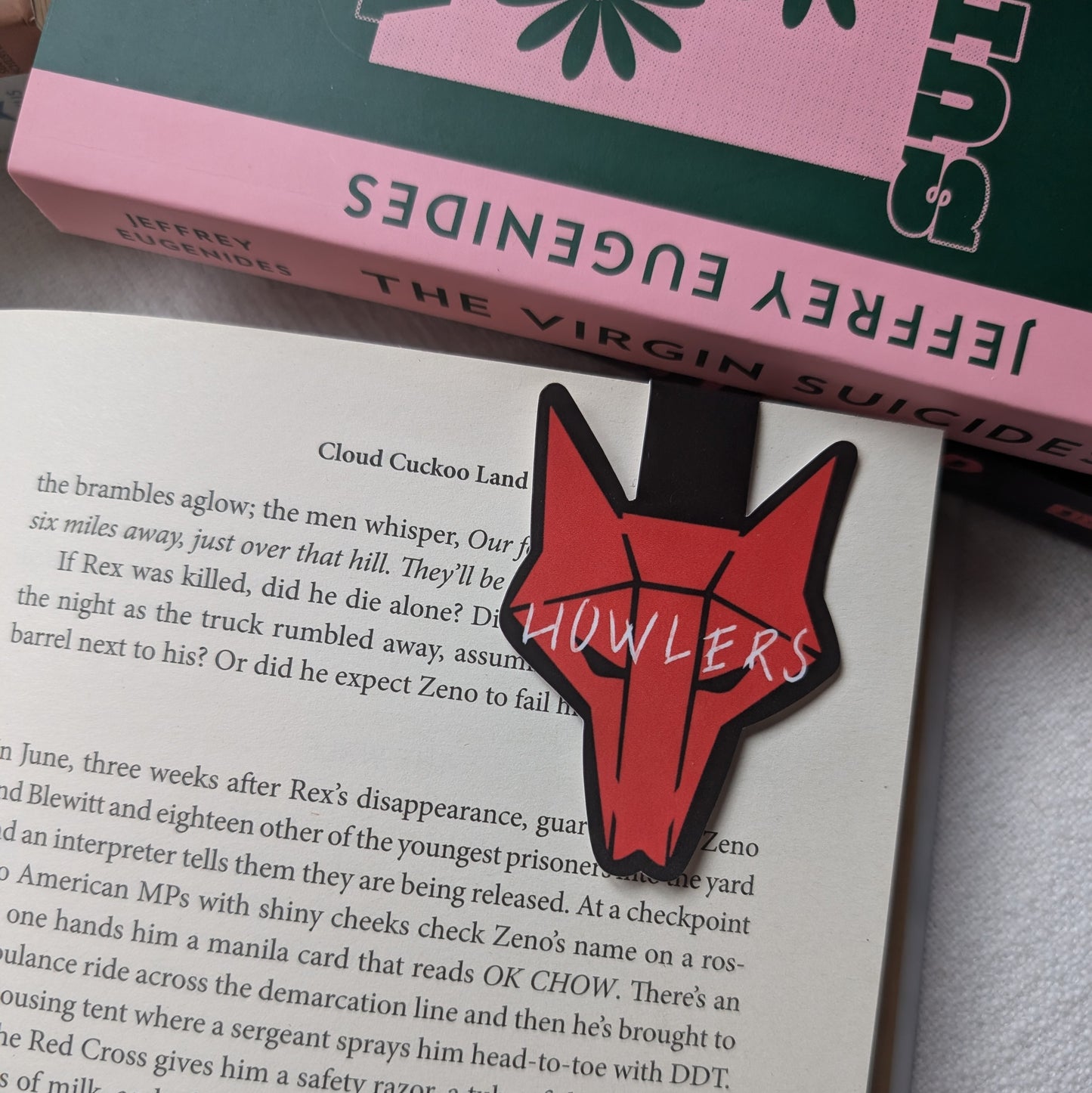 HOWLERS - BOOKMARK